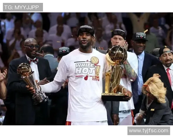 热火与勇士激战回放精彩瞬间全程回顾与分析